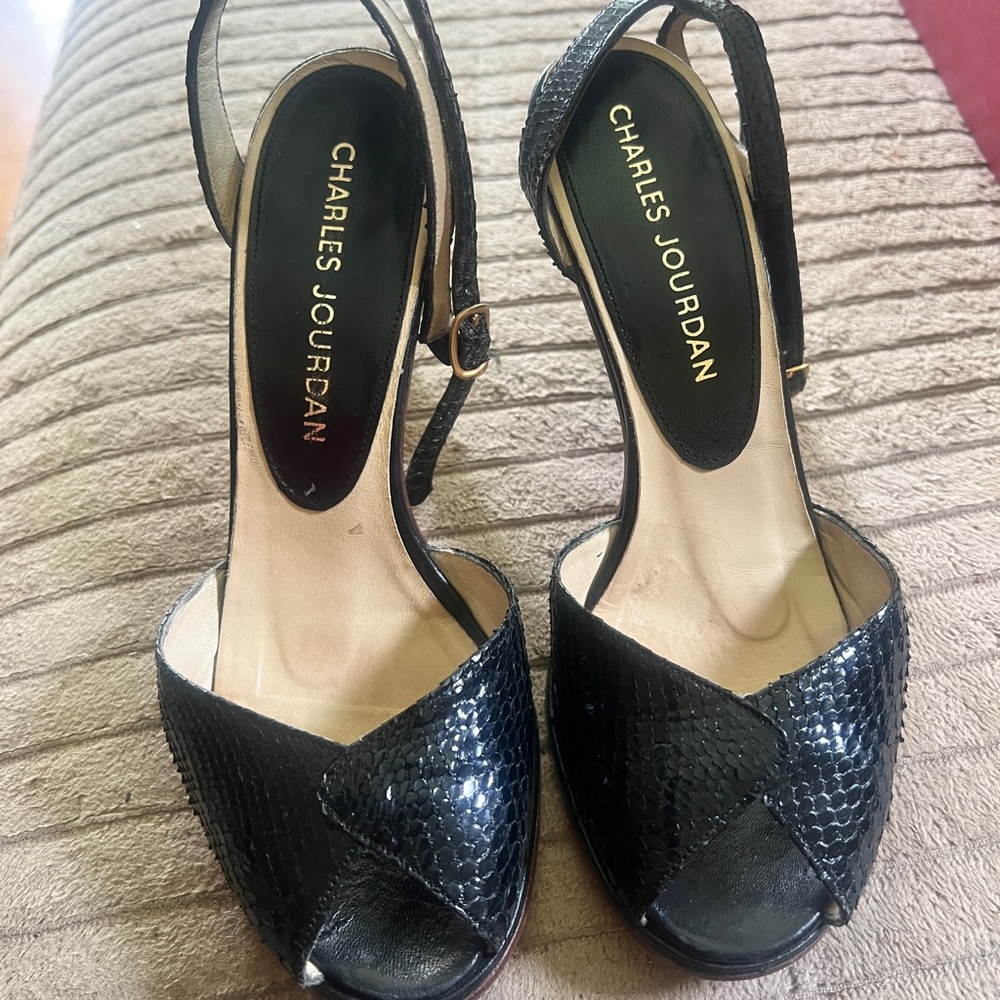 Charles Jourdan Black Women's Shoes snakeskin size 5 B